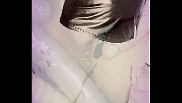 La shemale candela se empotra con doble dildo en su culo perfecto