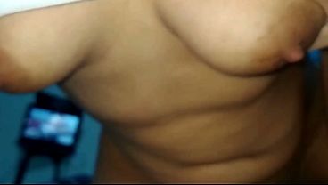 Lunitasex monta la verga del viejo gordo por poco dinero