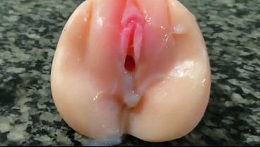 Muñeca de silicona da placer sin complicaciones