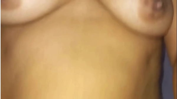 Roza se deja empotrar y chupar la polla como una diosa