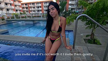 Sara Sodi me pidió un favor y terminé empotrándola en la piscina